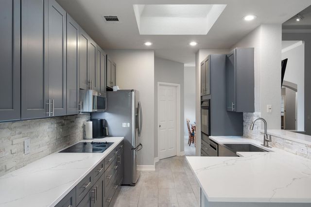 2812 Cascade Falls DR, Austin, TX 78738