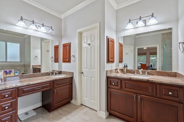2812 Cascade Falls DR, Austin, TX 78738