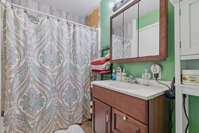 621 Fabyan Road, Indianapolis, IN 46217