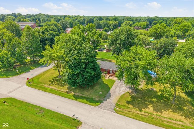 621 Fabyan Road, Indianapolis, IN 46217