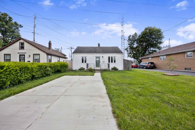 8426 Gordon Drive, Highland, IN 46322