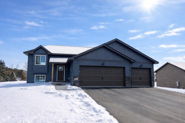 1411 34th Avenue SW, Cambridge, MN 55008