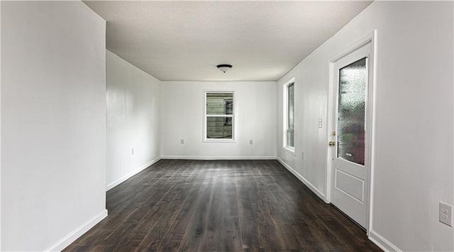 2909 Topping Avenue, Kansas City, MO 64129