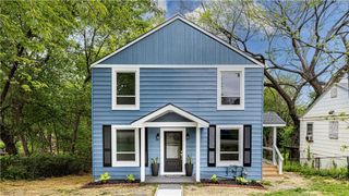 2909 Topping Avenue, Kansas City, MO 64129