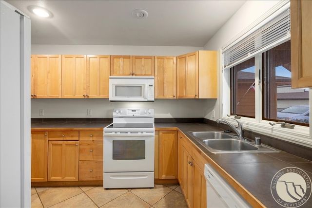 3385 Granger Avenue S 24, Billings, MT 59102