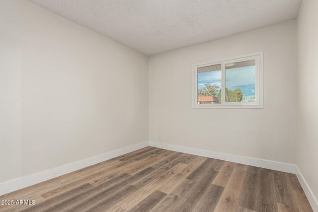 1535 W HAZELWOOD Street, Phoenix, AZ 85015