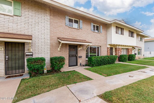 1535 W HAZELWOOD Street, Phoenix, AZ 85015