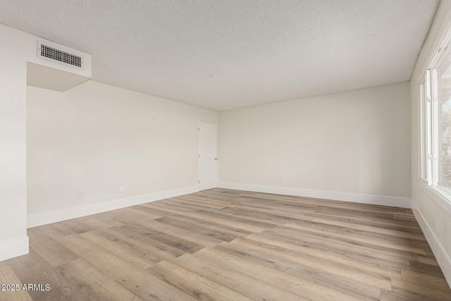 1535 W HAZELWOOD Street, Phoenix, AZ 85015