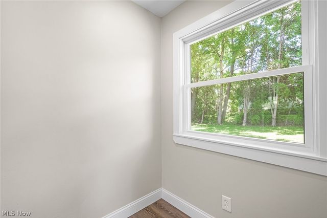 1371 Krumroy Road, Akron, OH 44306