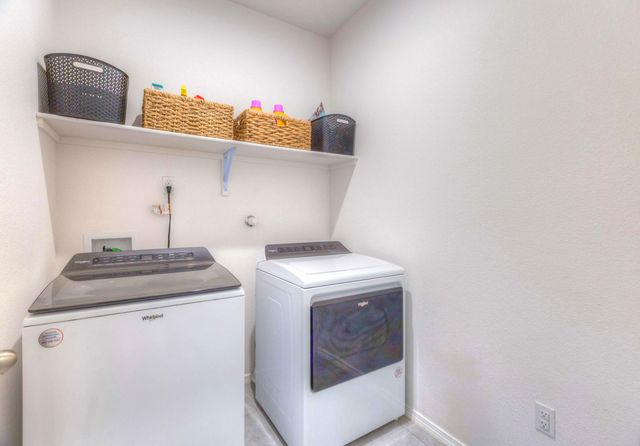 6460 Gannett Drive NE, Rio Rancho, NM 87144