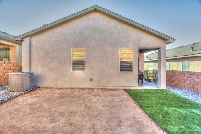 6460 Gannett Drive NE, Rio Rancho, NM 87144