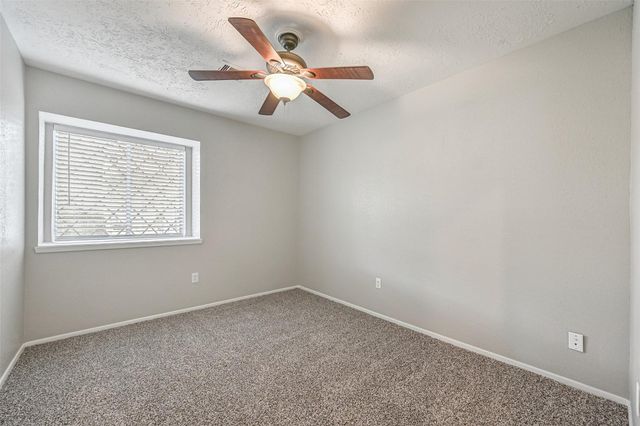 16823 Bougainvilla Lane, Friendswood, TX 77546