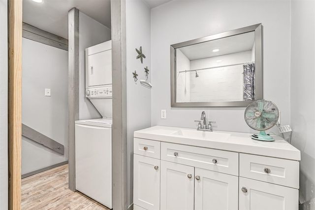 16823 Bougainvilla Lane, Friendswood, TX 77546