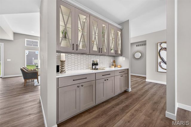 200 Balmoral Gardens Court, Lake St Louis, MO 63367