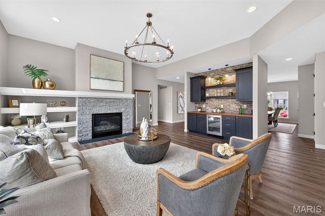 200 Balmoral Gardens Court, Lake St Louis, MO 63367