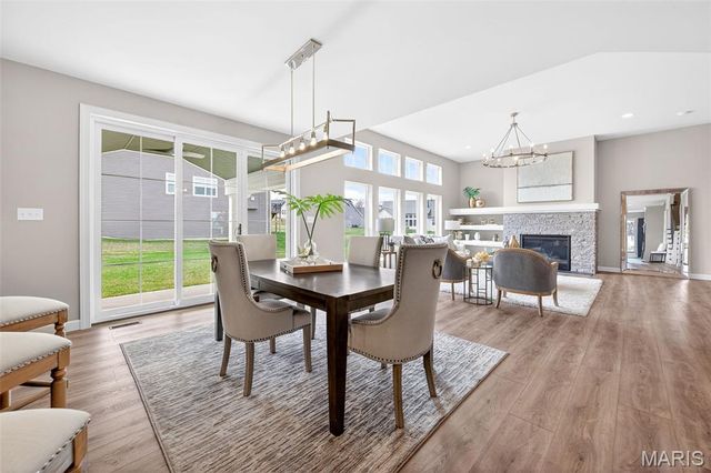 200 Balmoral Gardens Court, Lake St Louis, MO 63367