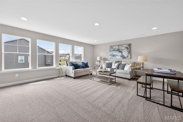 200 Balmoral Gardens Court, Lake St Louis, MO 63367