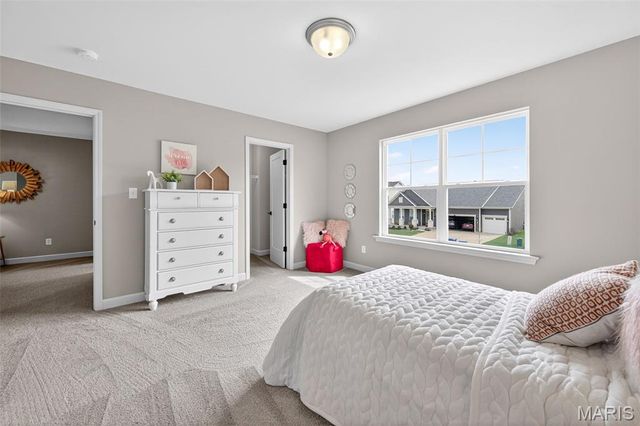 200 Balmoral Gardens Court, Lake St Louis, MO 63367