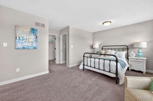 200 Balmoral Gardens Court, Lake St Louis, MO 63367