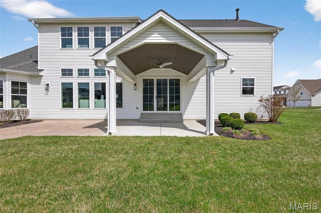 200 Balmoral Gardens Court, Lake St Louis, MO 63367