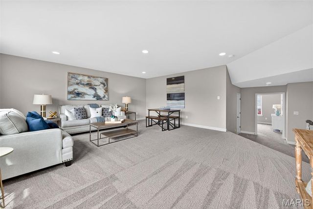 200 Balmoral Gardens Court, Lake St Louis, MO 63367