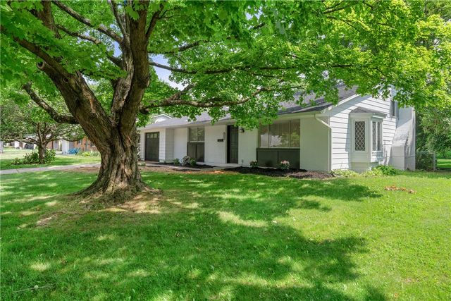 2524 Santa Rosa Drive, Kettering, OH 45440