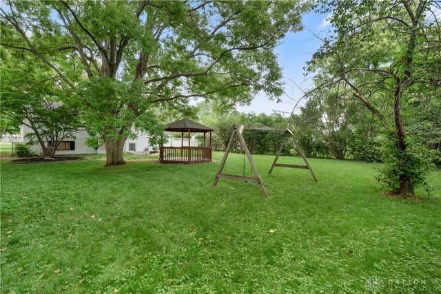 2524 Santa Rosa Drive, Kettering, OH 45440