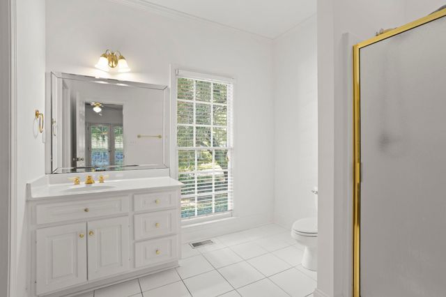 4 Torrey Pine Court, Spartanburg, SC 29306
