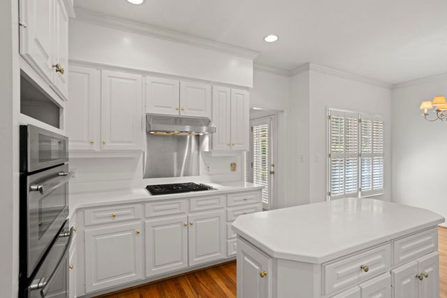 4 Torrey Pine Court, Spartanburg, SC 29306