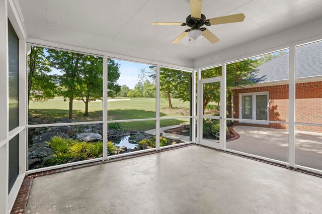 4 Torrey Pine Court, Spartanburg, SC 29306