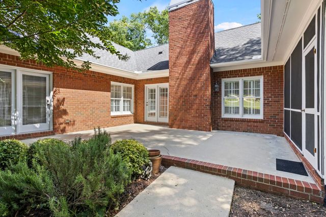 4 Torrey Pine Court, Spartanburg, SC 29306