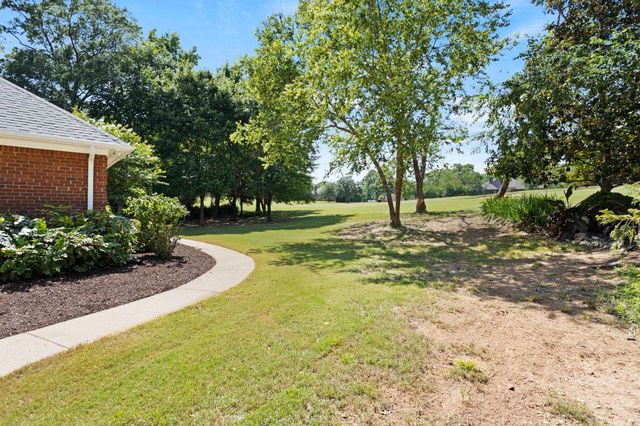 4 Torrey Pine Court, Spartanburg, SC 29306