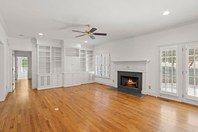 4 Torrey Pine Court, Spartanburg, SC 29306
