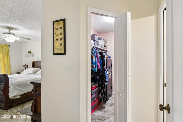 9314 BRUNTSFIELD Drive, Jacksonville, FL 32244