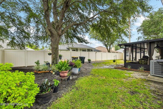 9314 BRUNTSFIELD Drive, Jacksonville, FL 32244
