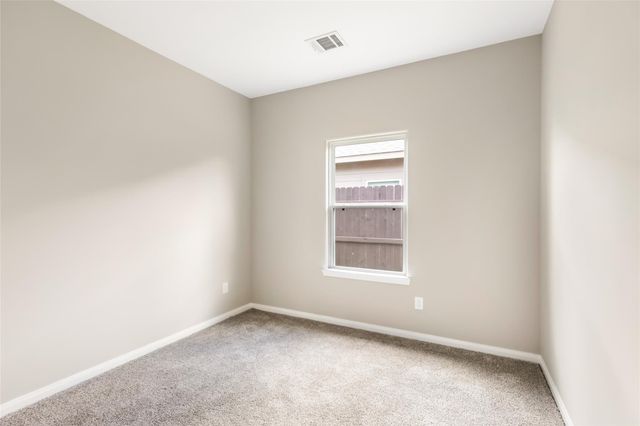 36 County Road 5102c, Cleveland, TX 77327
