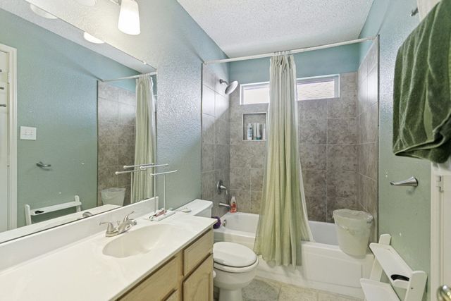 6713 Ashglen Place, Plano, TX 75023