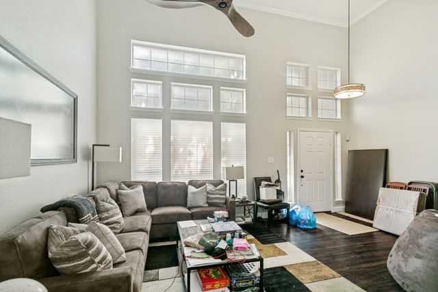 6713 Ashglen Place, Plano, TX 75023