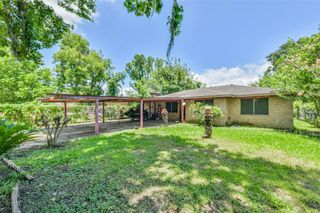 10438 Caxton Street, Houston, TX 77016