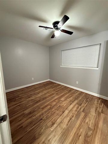 5519 Mendota Lane, Houston, TX 77032