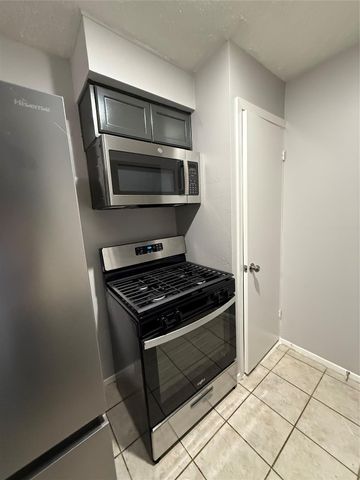5519 Mendota Lane, Houston, TX 77032