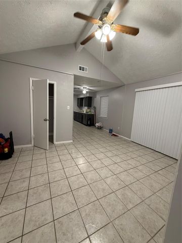 5519 Mendota Lane, Houston, TX 77032