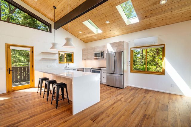 24718 Fern Valley Road, Idyllwild, CA 92549