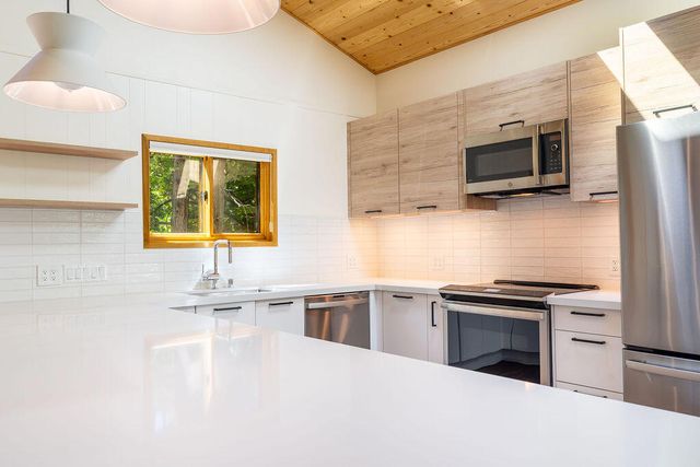 24718 Fern Valley Road, Idyllwild, CA 92549