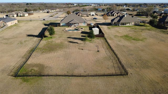 1165 Chartres Street, Oak Ridge, TX 75142