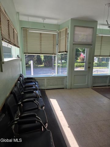 76 W Grand Street, Palatine Bridge, NY 13428