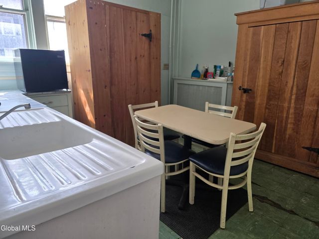 76 W Grand Street, Palatine Bridge, NY 13428