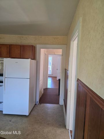 76 W Grand Street, Palatine Bridge, NY 13428