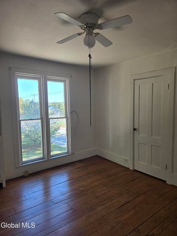 76 W Grand Street, Palatine Bridge, NY 13428