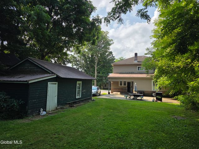 76 W Grand Street, Palatine Bridge, NY 13428